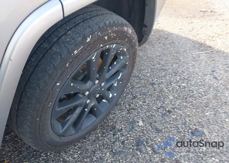 2018 Jeep Grand Cherokee Altitude 4X4 from USA, damaged, VIN 1C4RJFAGXJC103266